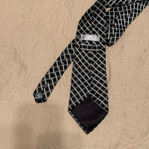 Stafford Executive Men’s Black silver Tie - Picture 5 of 6